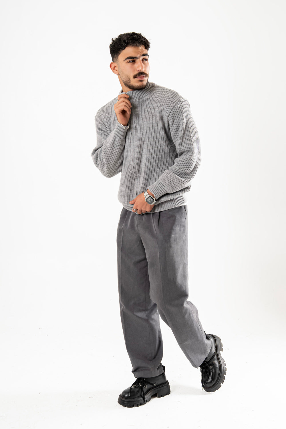 Outlyre Ribbed Zipper Knit Jacket